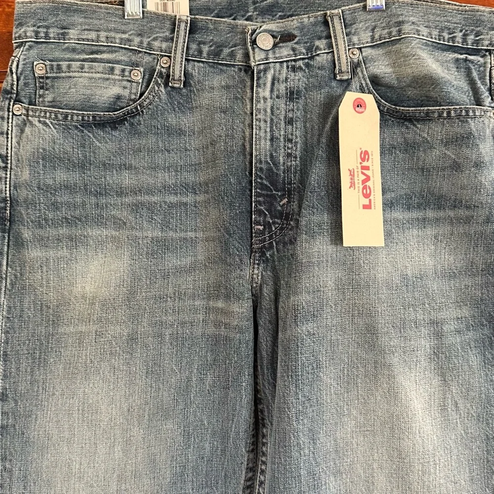 Levi's Men's Washed Blue Straight Jeans